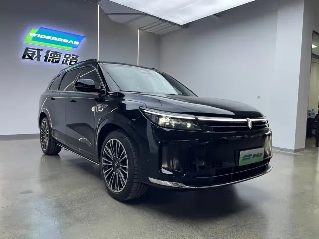 Aito M7 — Фото автомобиля 3