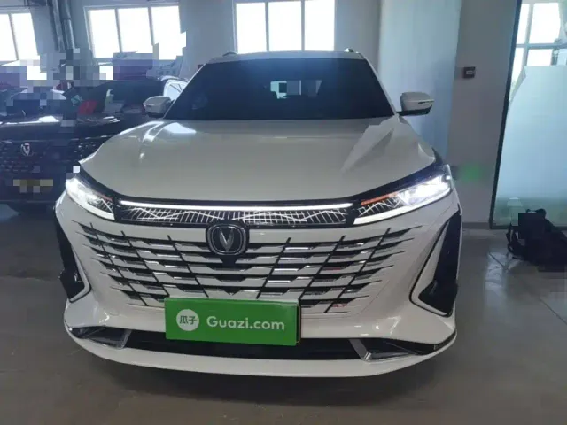 Changan CS75 Plus — Фото автомобиля 2