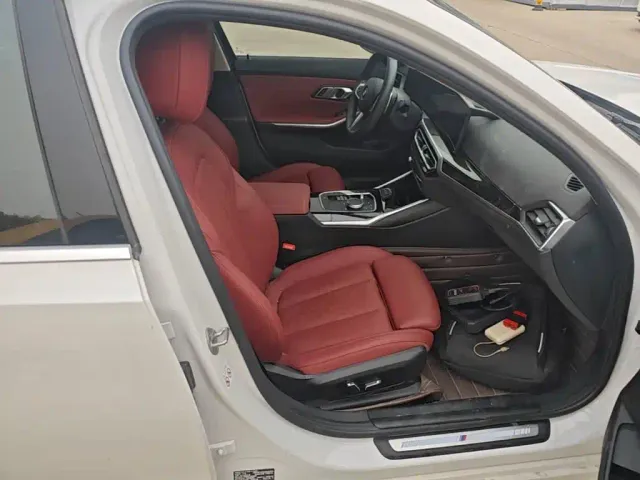 BMW 3 Series — Фото автомобиля 24