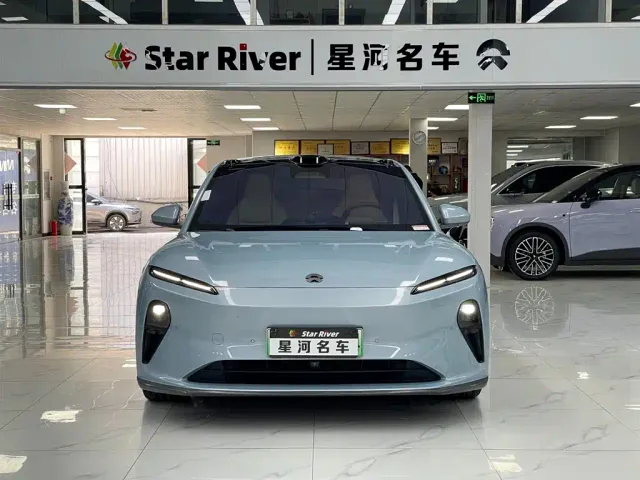 Nio ET5 — Фото автомобиля 2
