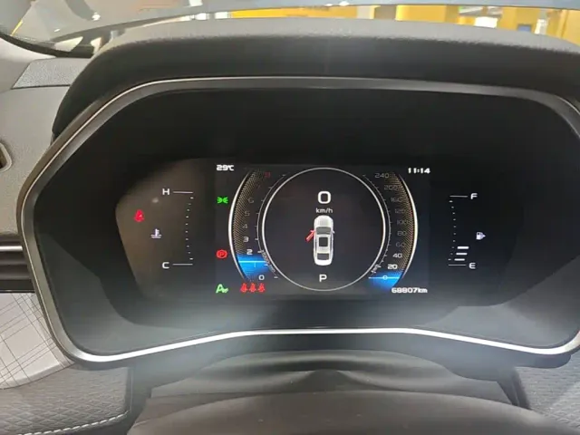 Geely Xingrui — Фото автомобиля 11