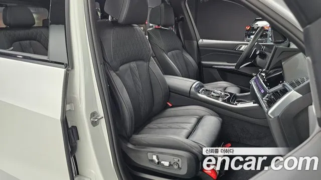 BMW X5 xDrive 40i M Sport — Фото автомобиля 19