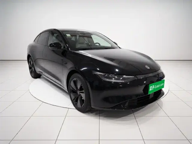 Leapmotor Leapmotor C01 2023 525 Comfort Edition — Фото автомобиля 3