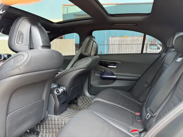 Mercedes-Benz C-Class — Фото автомобиля 7