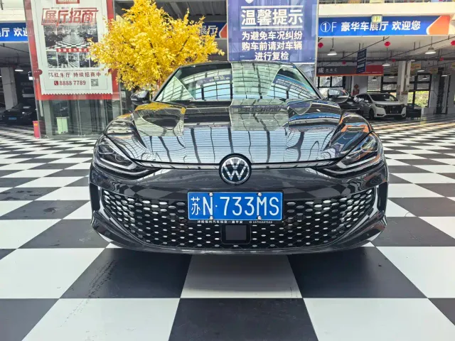 Volkswagen Lamando — Фото автомобиля 2