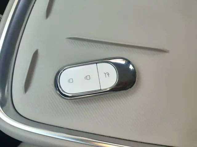 Leapmotor B10 — Фото автомобиля 8