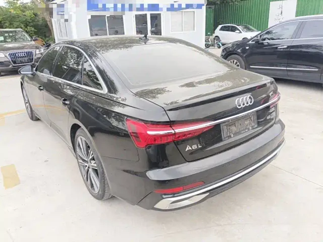 Audi A6L — Фото автомобиля 4