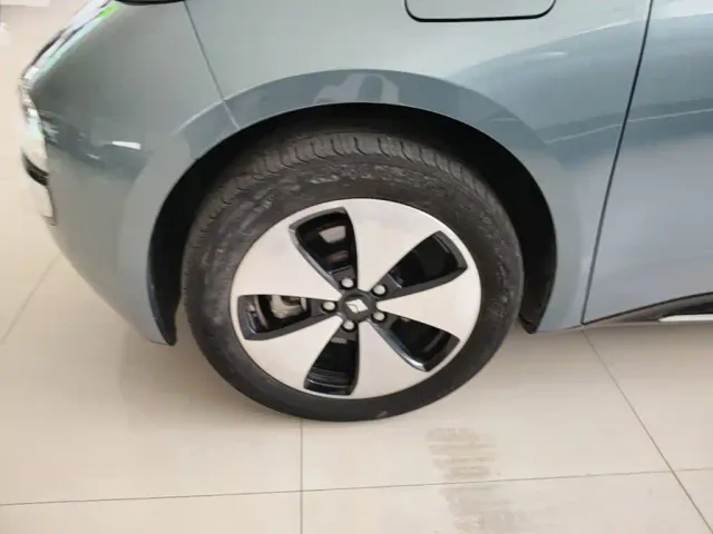 Baojun Cloud — Фото автомобиля 22