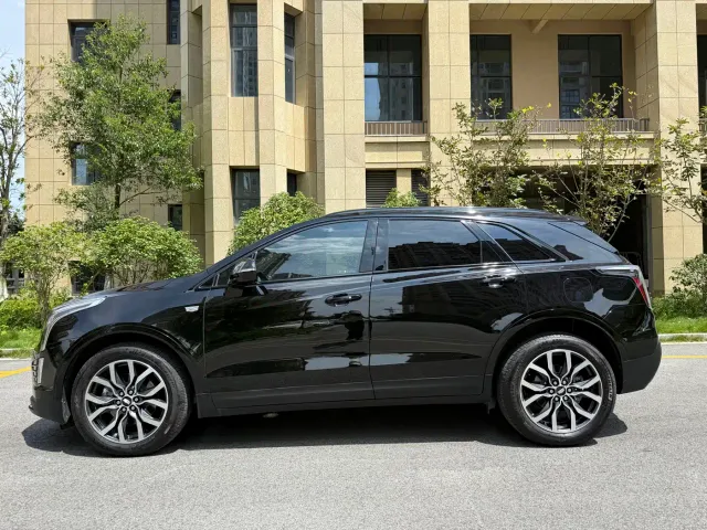 Cadillac XT5 — Фото автомобиля 5
