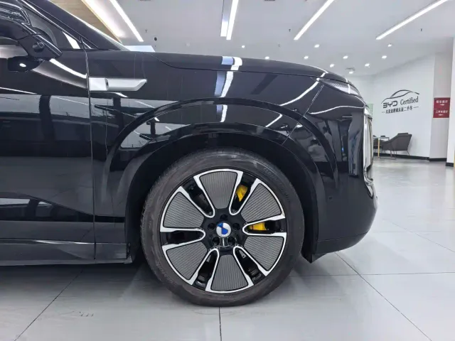Denza N8L — Фото автомобиля 5
