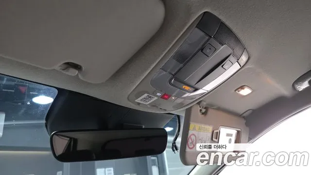 Kia Niro The All New — Фото автомобиля 27