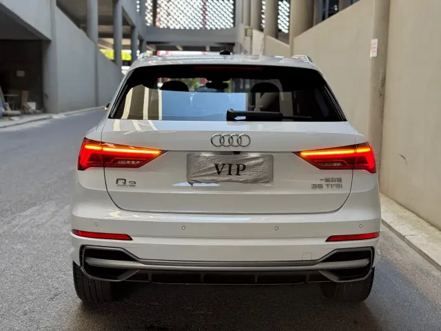 Audi Q3 — Фото автомобиля 5