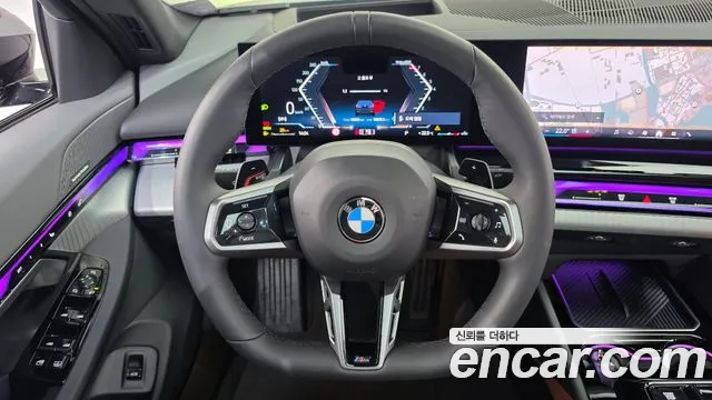 BMW 5 Series G60 — Фото автомобиля 19