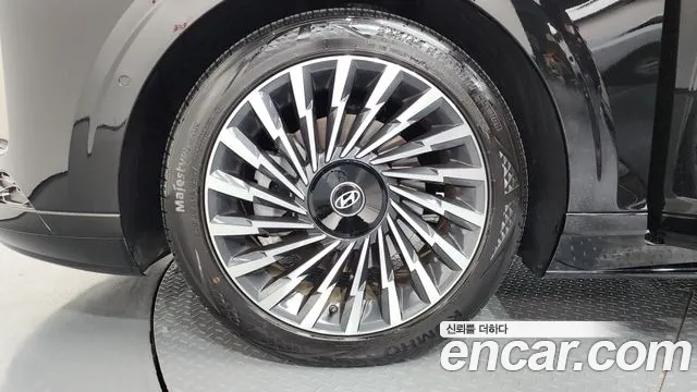 Hyundai Grandeur GN7 — Фото автомобиля 5