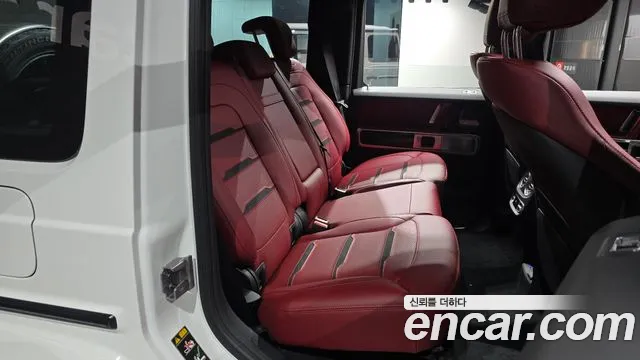 Mercedes-Benz G-Class — Фото автомобиля 11