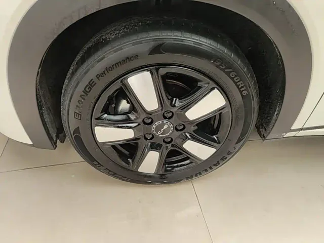 BYD Dolphin — Фото автомобиля 22