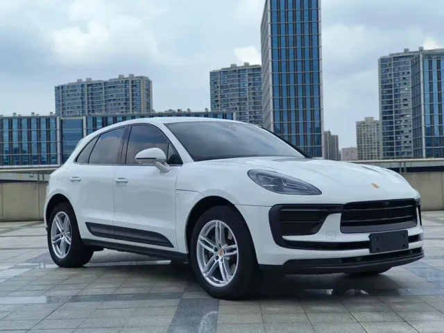 Porsche Macan — Фото автомобиля 3