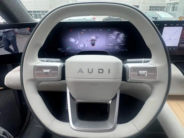 Audi E5 Sportback — Фото автомобиля 11