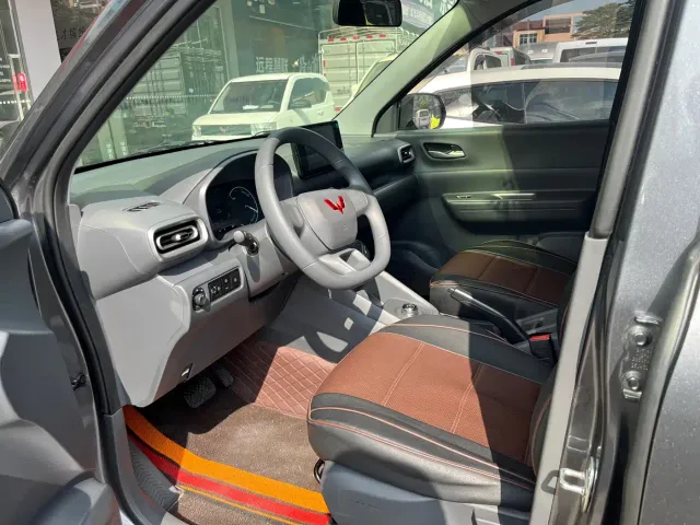 Wuling Hongguang — Фото автомобиля 6