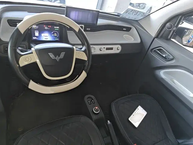 Wuling Hongguang Mini EV — Фото автомобиля 9