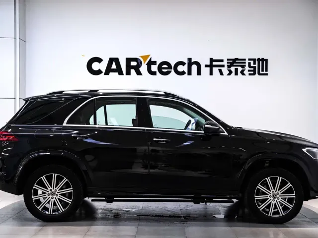 Mercedes-Benz GLE-Class — Фото автомобиля 4