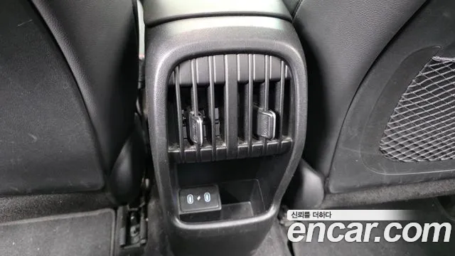 Hyundai Kona SX2 — Фото автомобиля 18