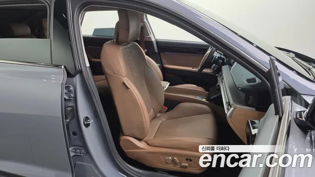 Hyundai Grandeur GN7 — Фото автомобиля 17
