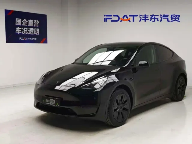 Фотография автомобиля — Tesla Model Y