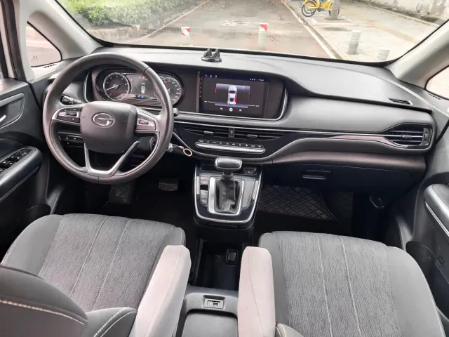 GAC Trumpchi M6 — Фото автомобиля 9