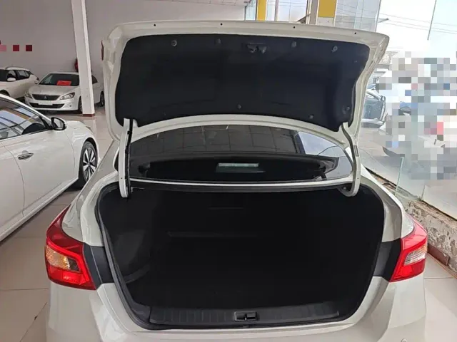 Nissan Sylphy — Фото автомобиля 18
