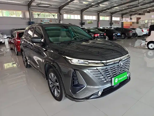 Changan CS75 Plus — Фото автомобиля 3