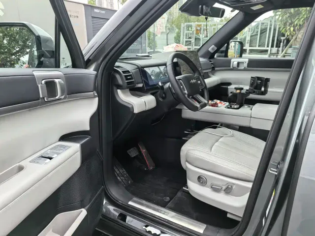BYD FangChengBao Titanium 7 — Фото автомобиля 5