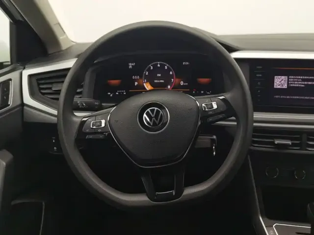 Volkswagen Polo — Фото автомобиля 11