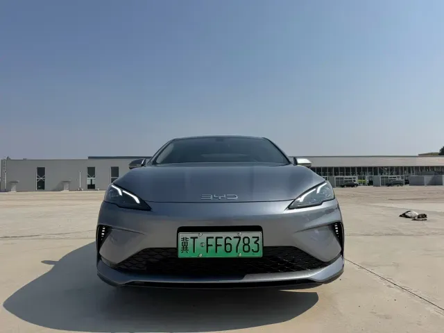 BYD Seal 05 DM-i — Фото автомобиля 2
