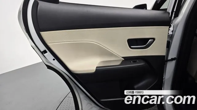 Hyundai Kona Kona (SX2) Бензин 1.6 турбо 2WD — Фото автомобиля 19
