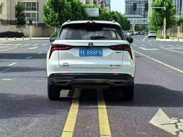 Changan CS75 Plus — Фото автомобиля 8
