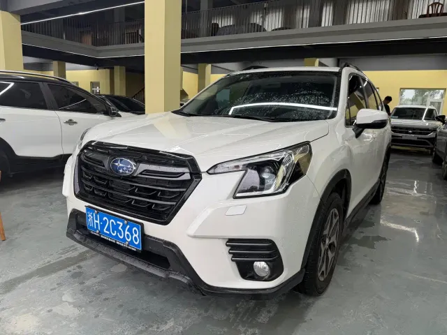 Фотография автомобиля — Subaru Forester