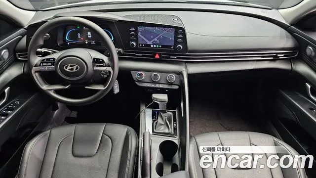 Hyundai Avante CN7 — Фото автомобиля 7