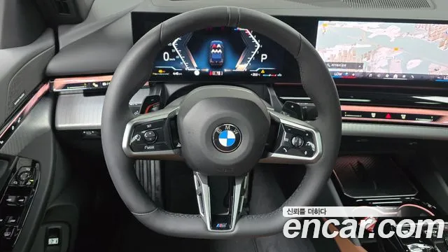 BMW 5-Series 5 серия (G60) 530i xDrive M Sport — Фото автомобиля 11