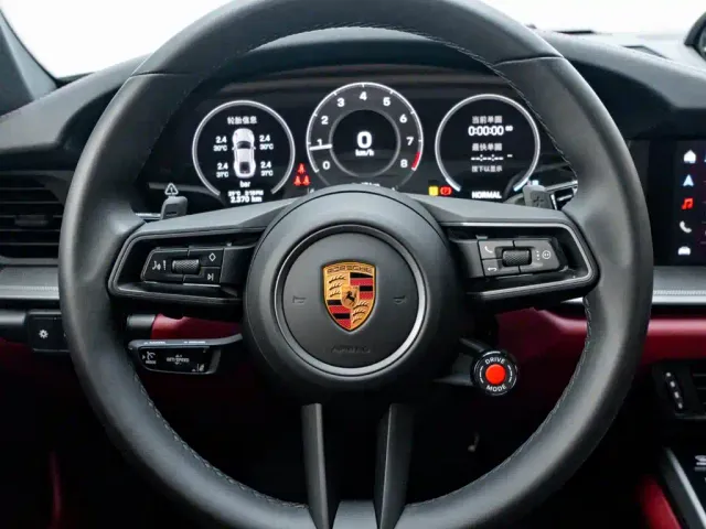 Porsche 911 — Фото автомобиля 16