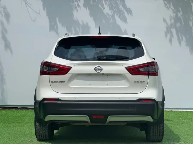 Nissan Qashqai — Фото автомобиля 8
