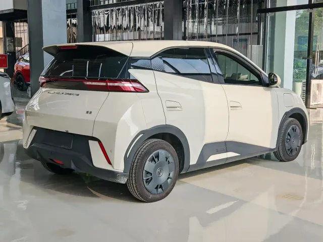 BYD Seagull — Фото автомобиля 11