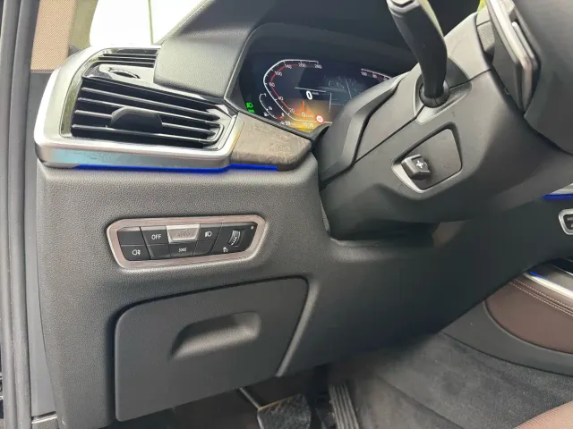 BMW X5 — Фото автомобиля 14