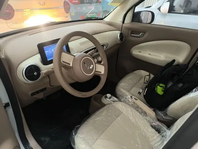 Wuling Hongguang Mini EV — Фото автомобиля 9