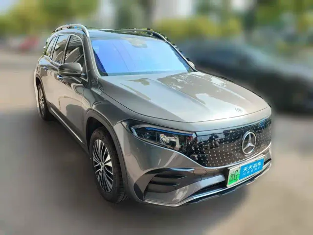 Mercedes-Benz EQB — Фото автомобиля 3