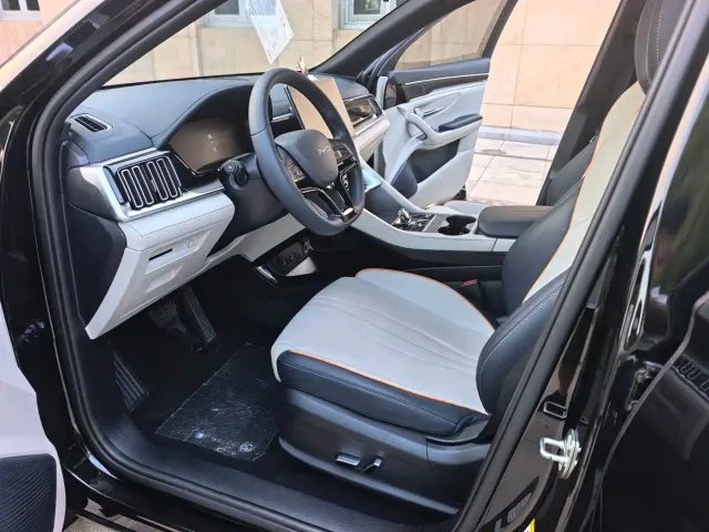 BYD Song PLUS — Фото автомобиля 8