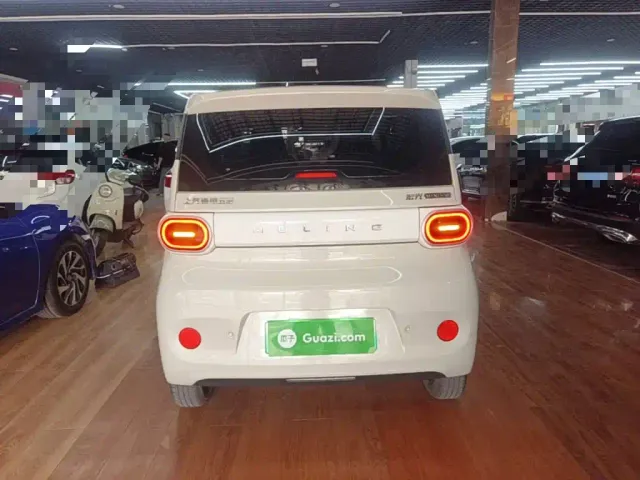 Wuling Hongguang Mini EV — Фото автомобиля 5
