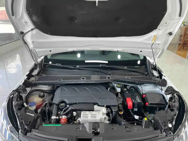 Peugeot 2008 — Фото автомобиля 15