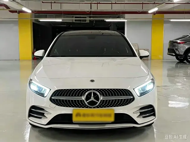 Mercedes-Benz A-Class — Фото автомобиля 2