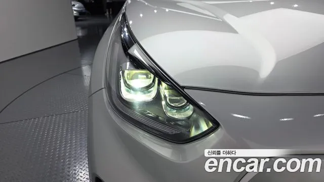 Kia Niro Niro Plus Air — Фото автомобиля 22